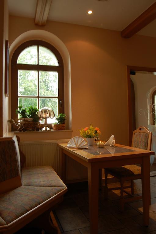 Landgasthof "Am Park" Rottendorf エクステリア 写真